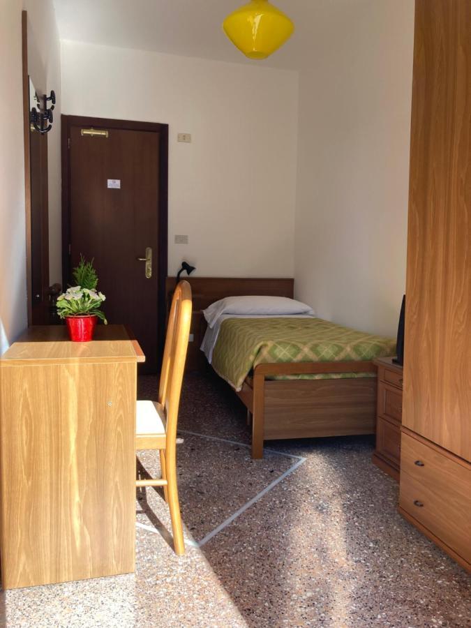 Hotel Maria Nella Bardineto Екстериор снимка