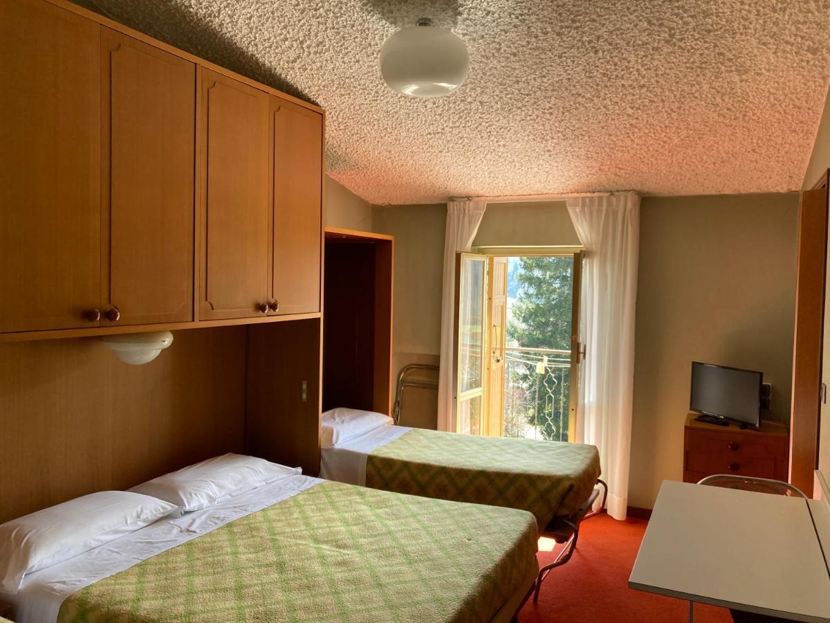 Hotel Maria Nella Bardineto Екстериор снимка