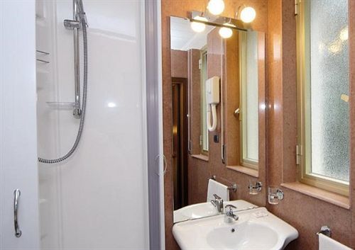 Hotel Maria Nella Bardineto Екстериор снимка